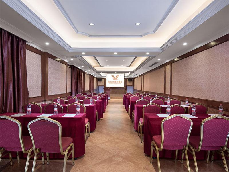Vienna Classic Hotel Qingyuan Taihe Ancient Cave Scenic Area Extérieur photo