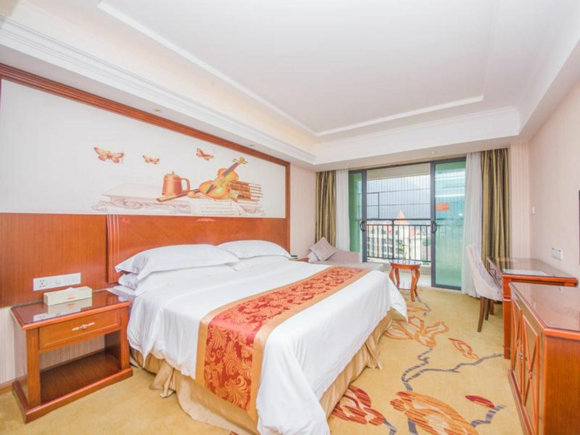 Vienna Classic Hotel Qingyuan Taihe Ancient Cave Scenic Area Extérieur photo